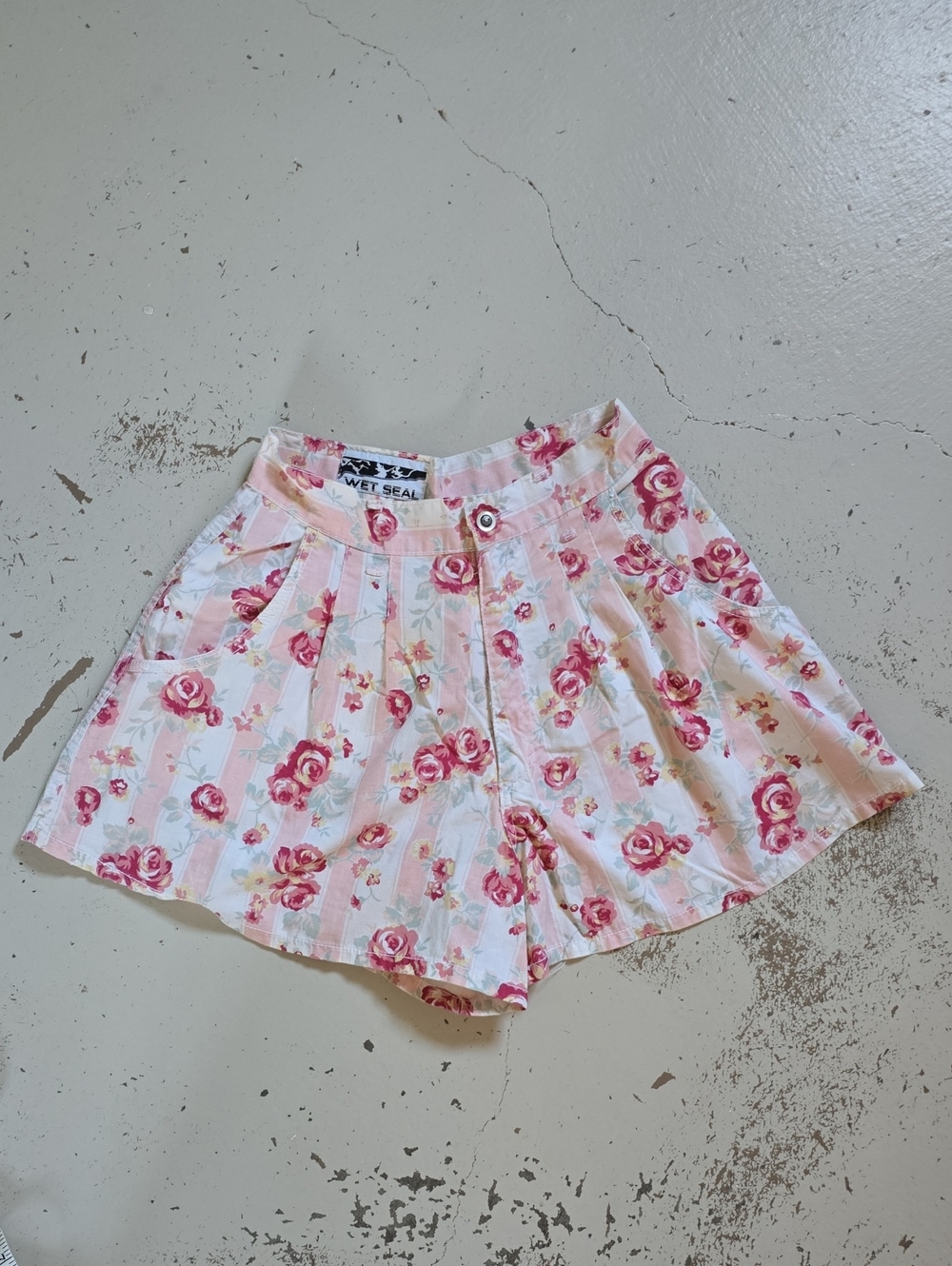 Wet Seal Vintage Floral Stripe Pink White Shorts Size 9